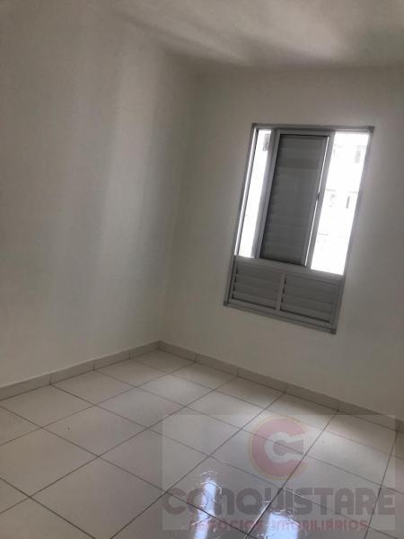 Apartamento à venda com 1 quarto, 35m² - Foto 2