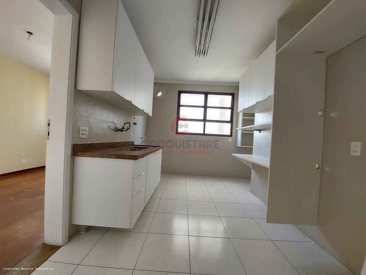 Apartamento, 3 quartos, 200 m² - Foto 10