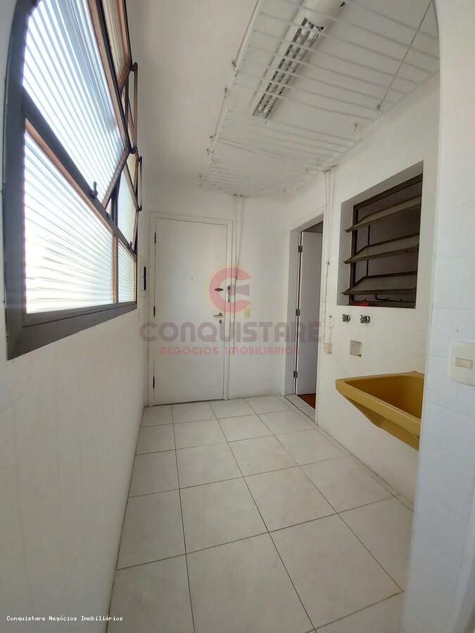 Apartamento, 3 quartos, 200 m² - Foto 13