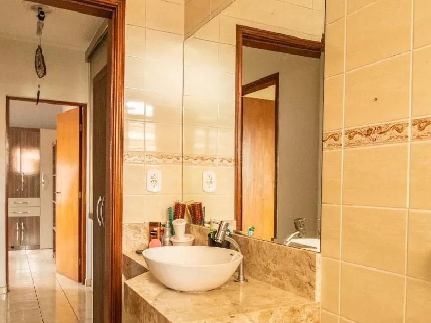 Casa, 6 quartos, 278 m² - Foto 10