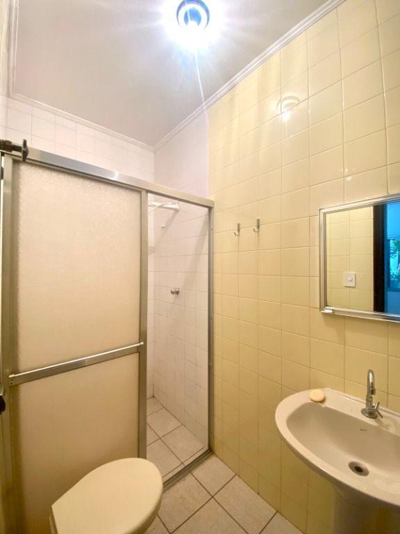Sobrado para alugar com 6 quartos, 224m² - Foto 15