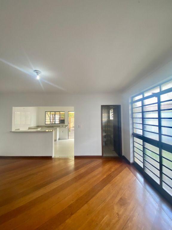 Sobrado para alugar com 6 quartos, 224m² - Foto 3