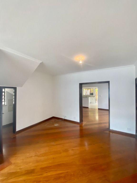 Sobrado para alugar com 6 quartos, 224m² - Foto 7