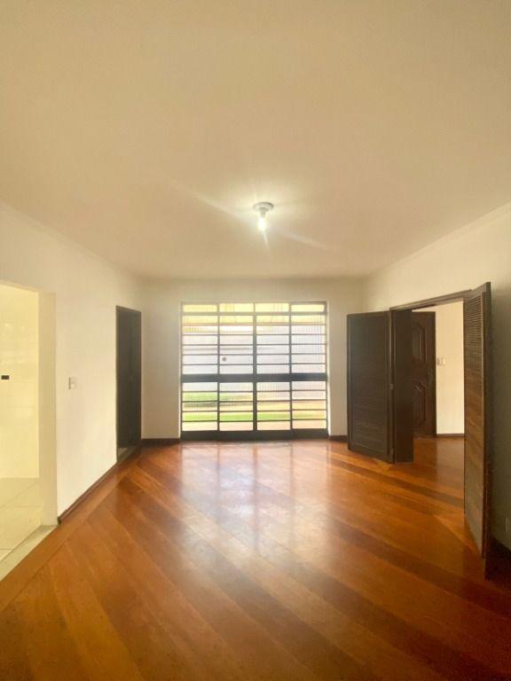 Sobrado para alugar com 6 quartos, 224m² - Foto 12