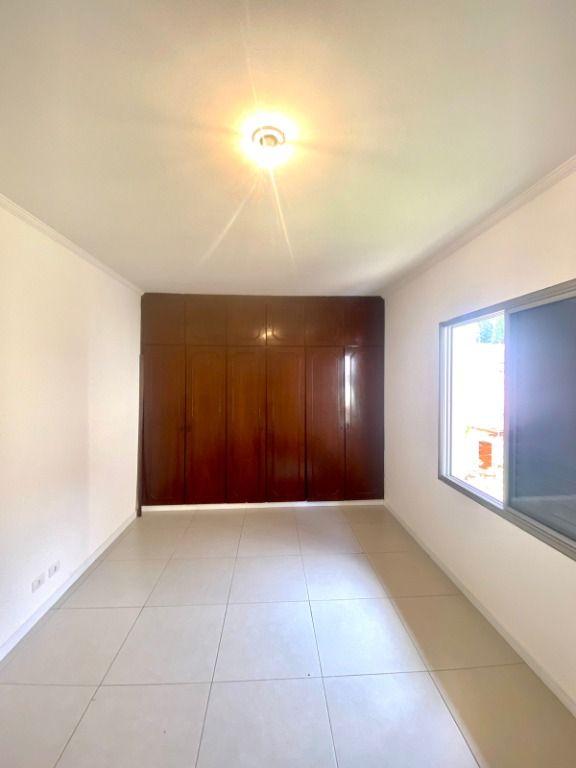 Sobrado para alugar com 6 quartos, 224m² - Foto 18