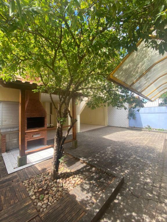 Sobrado para alugar com 6 quartos, 224m² - Foto 26