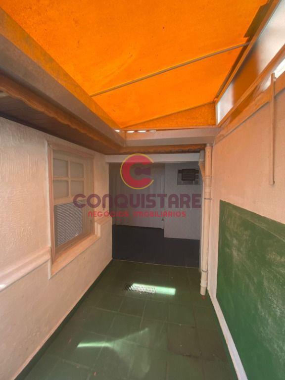 Casa, 3 quartos, 225 m² - Foto 9