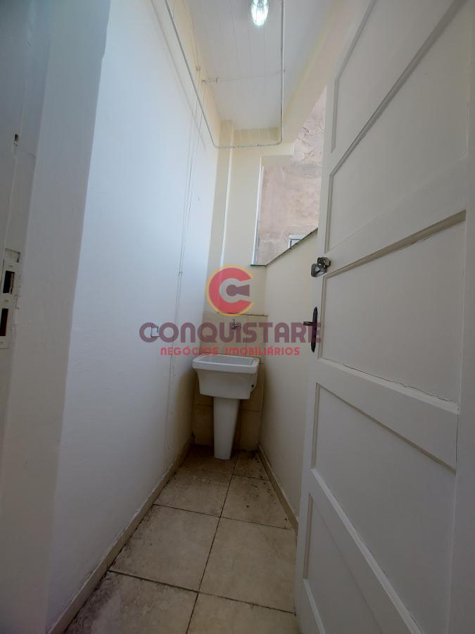 Apartamento para alugar com 2 quartos, 75m² - Foto 7