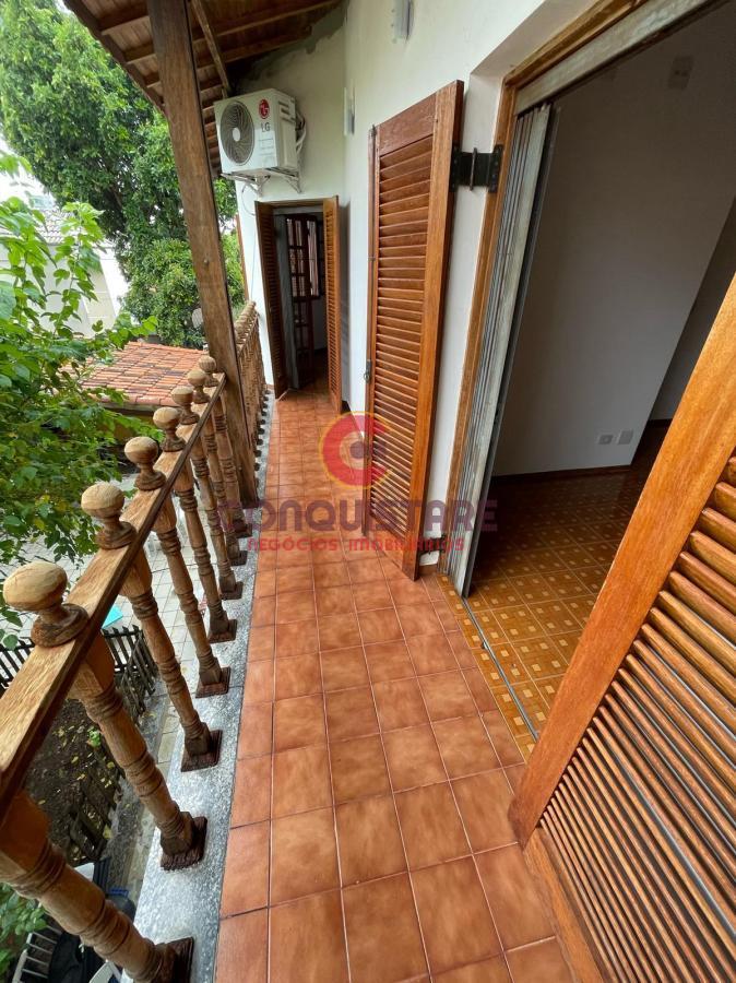 Sobrado, 6 quartos, 323 m² - Foto 4