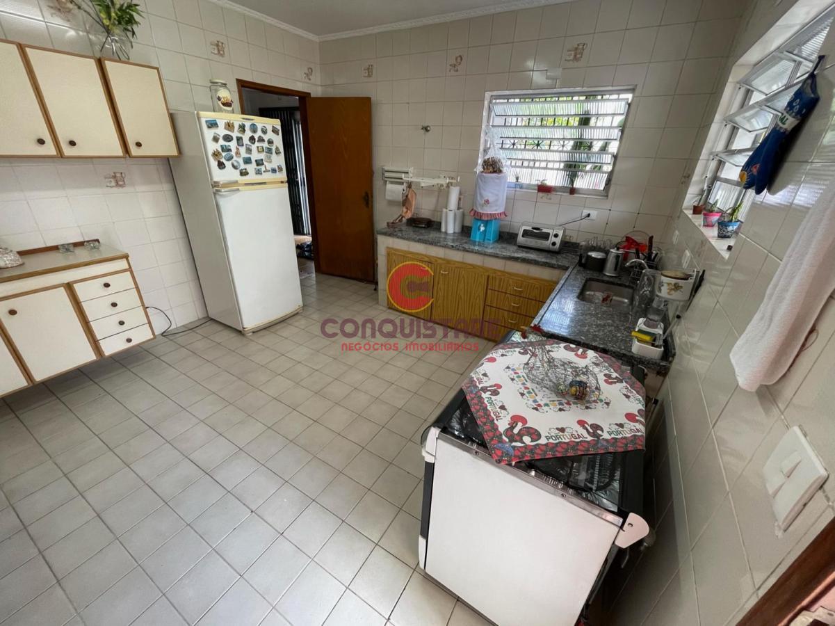 Sobrado, 6 quartos, 323 m² - Foto 36