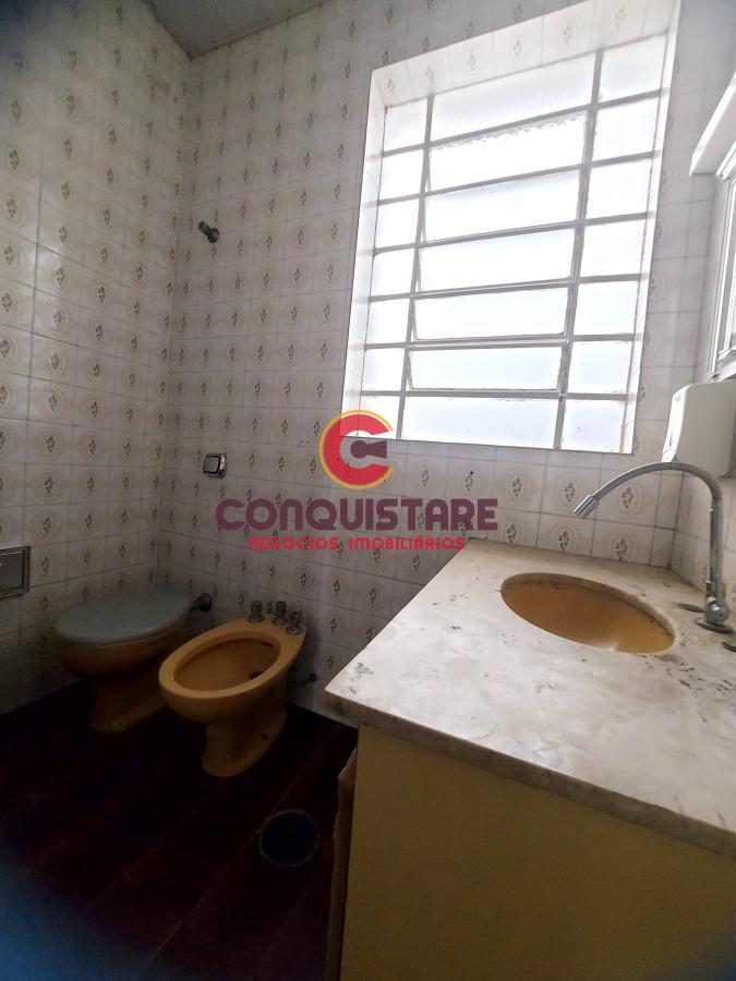 Casa à venda com 2 quartos, 100m² - Foto 18