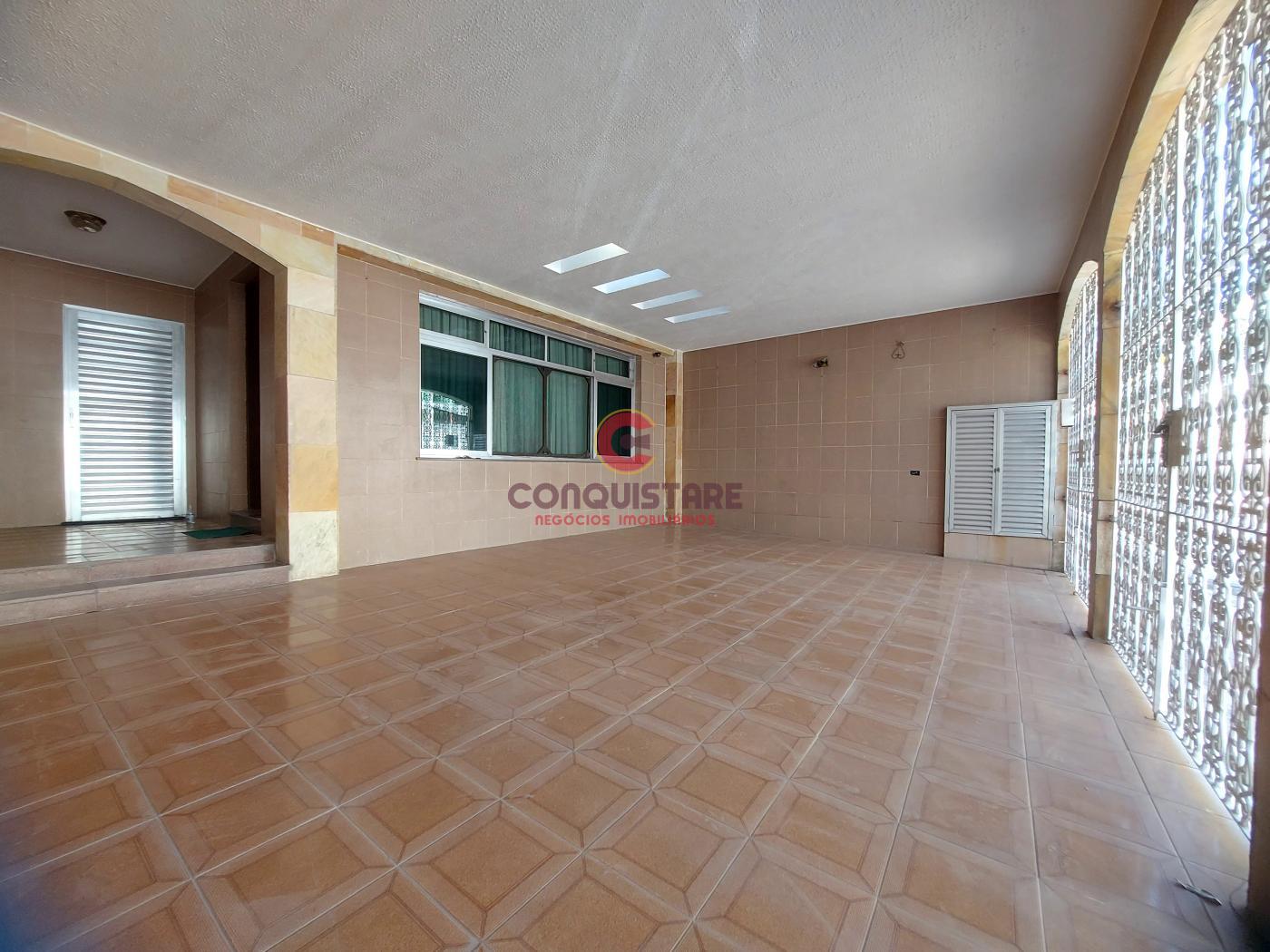 Sobrado, 4 quartos, 350 m² - Foto 1