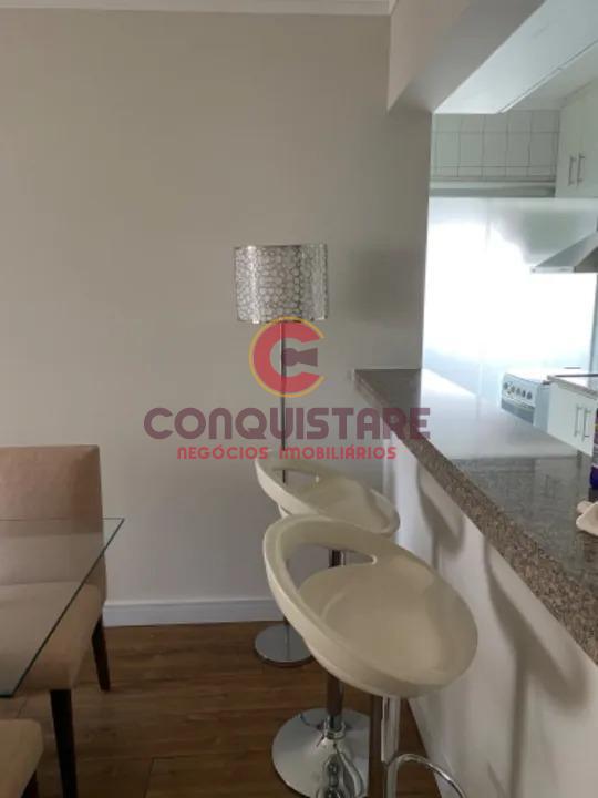Apartamento para alugar com 2 quartos, 65m² - Foto 10