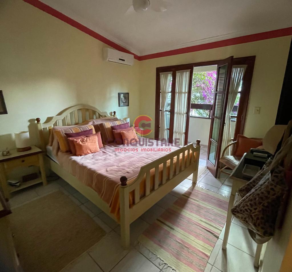 Casa à venda com 4 quartos, 360m² - Foto 33