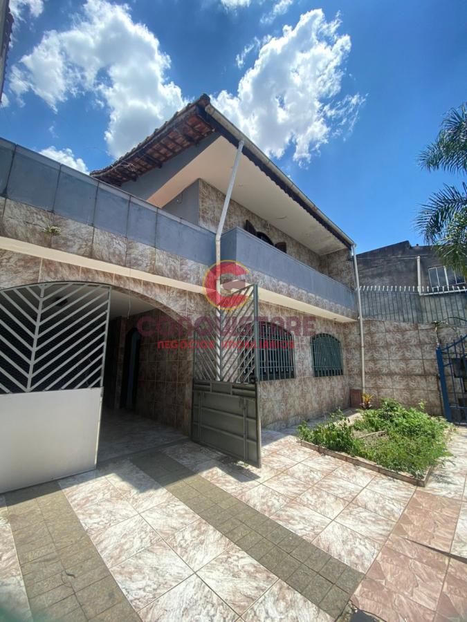 Sobrado, 3 quartos, 224 m² - Foto 1