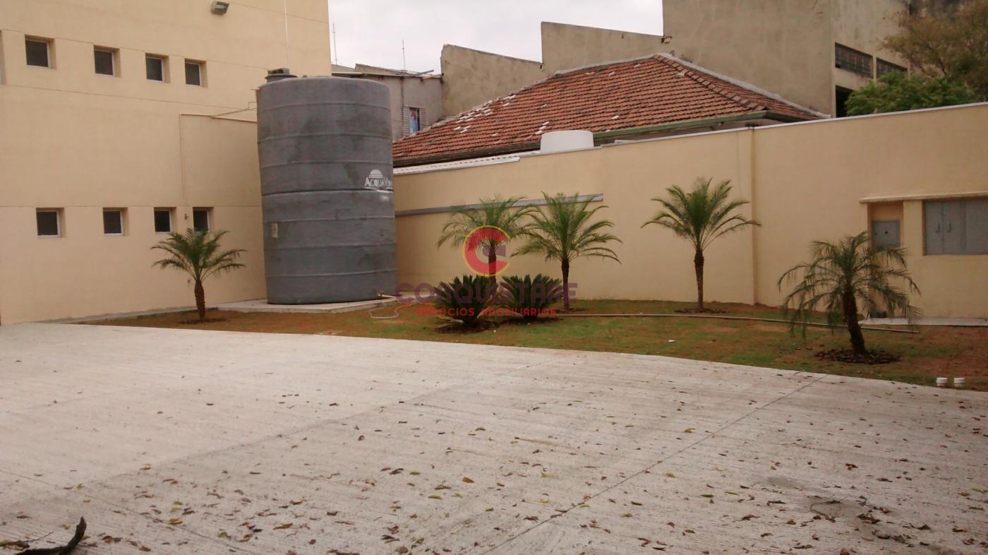 Depósito-Galpão-Armazém à venda, 2200m² - Foto 1