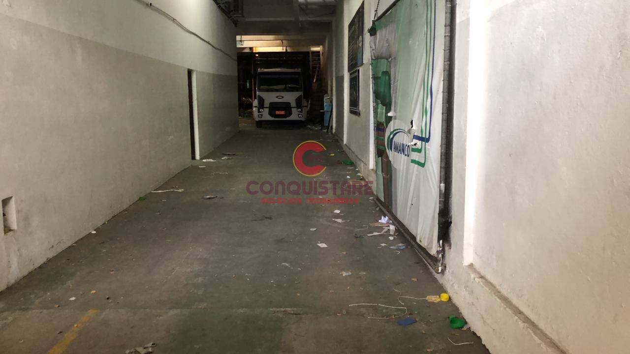 Depósito-Galpão-Armazém à venda, 830m² - Foto 7