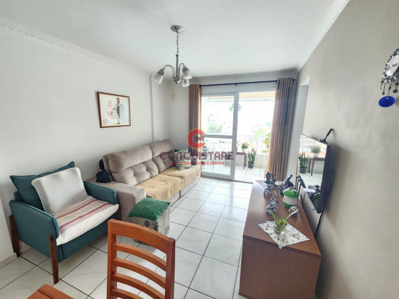 Apartamento à venda com 2 quartos, 63m² - Foto 3