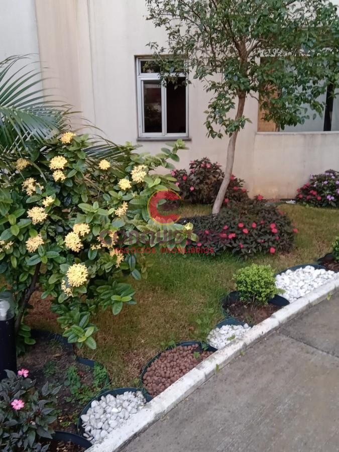 Apartamento à venda com 2 quartos, 65m² - Foto 4