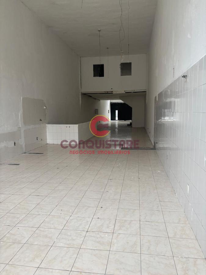 Depósito-Galpão-Armazém para alugar, 300m² - Foto 1