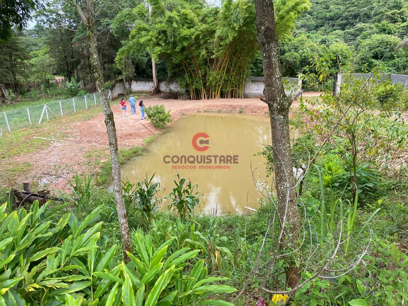 Chácara à venda com 5 quartos, 2280m² - Foto 2