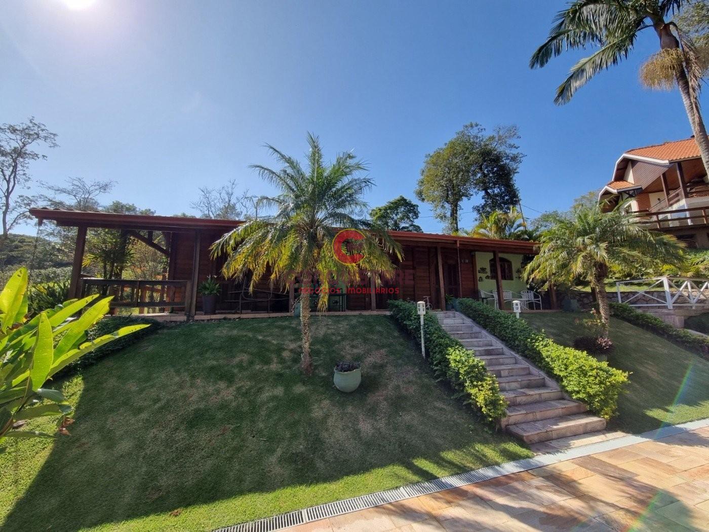 Casa para alugar com 3 quartos, 1447m² - Foto 14