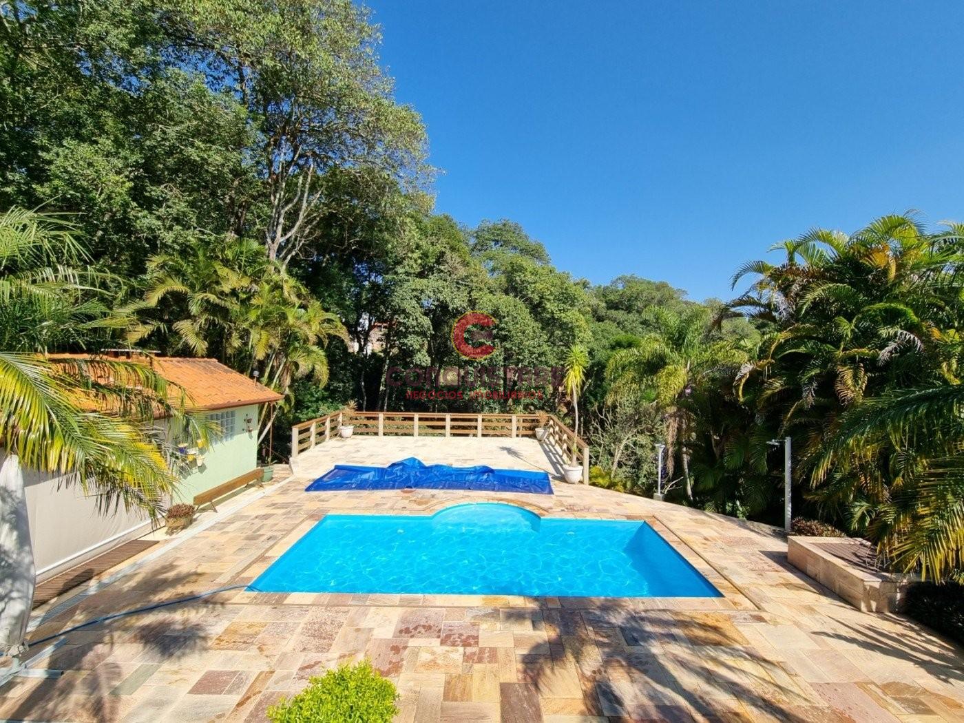 Casa para alugar com 3 quartos, 1447m² - Foto 6