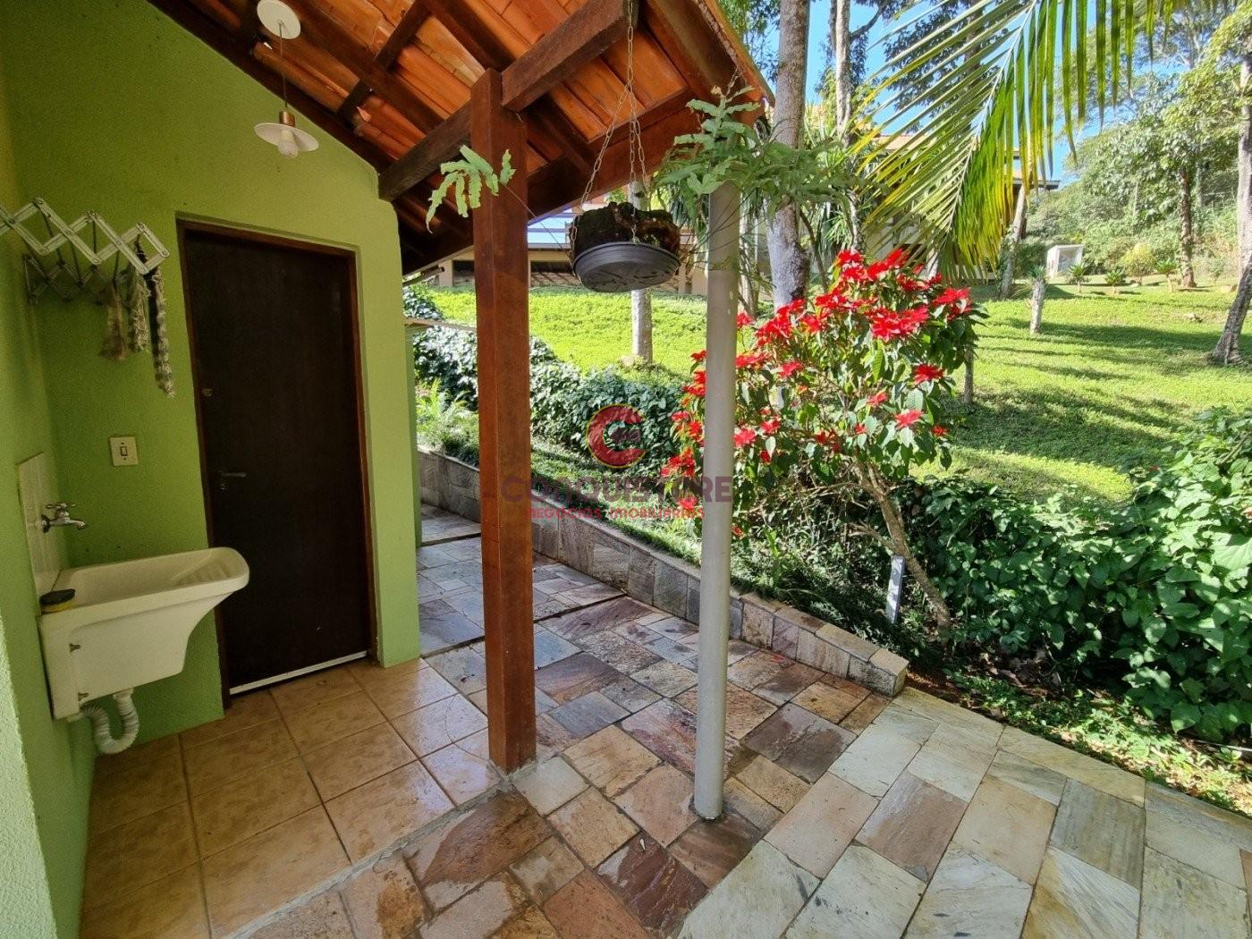 Casa para alugar com 3 quartos, 1447m² - Foto 13