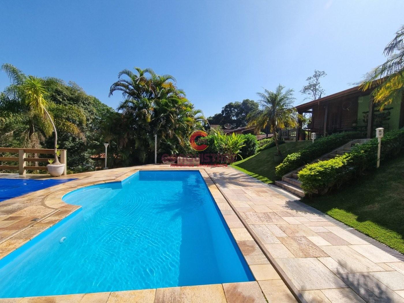 Casa para alugar com 3 quartos, 1447m² - Foto 11