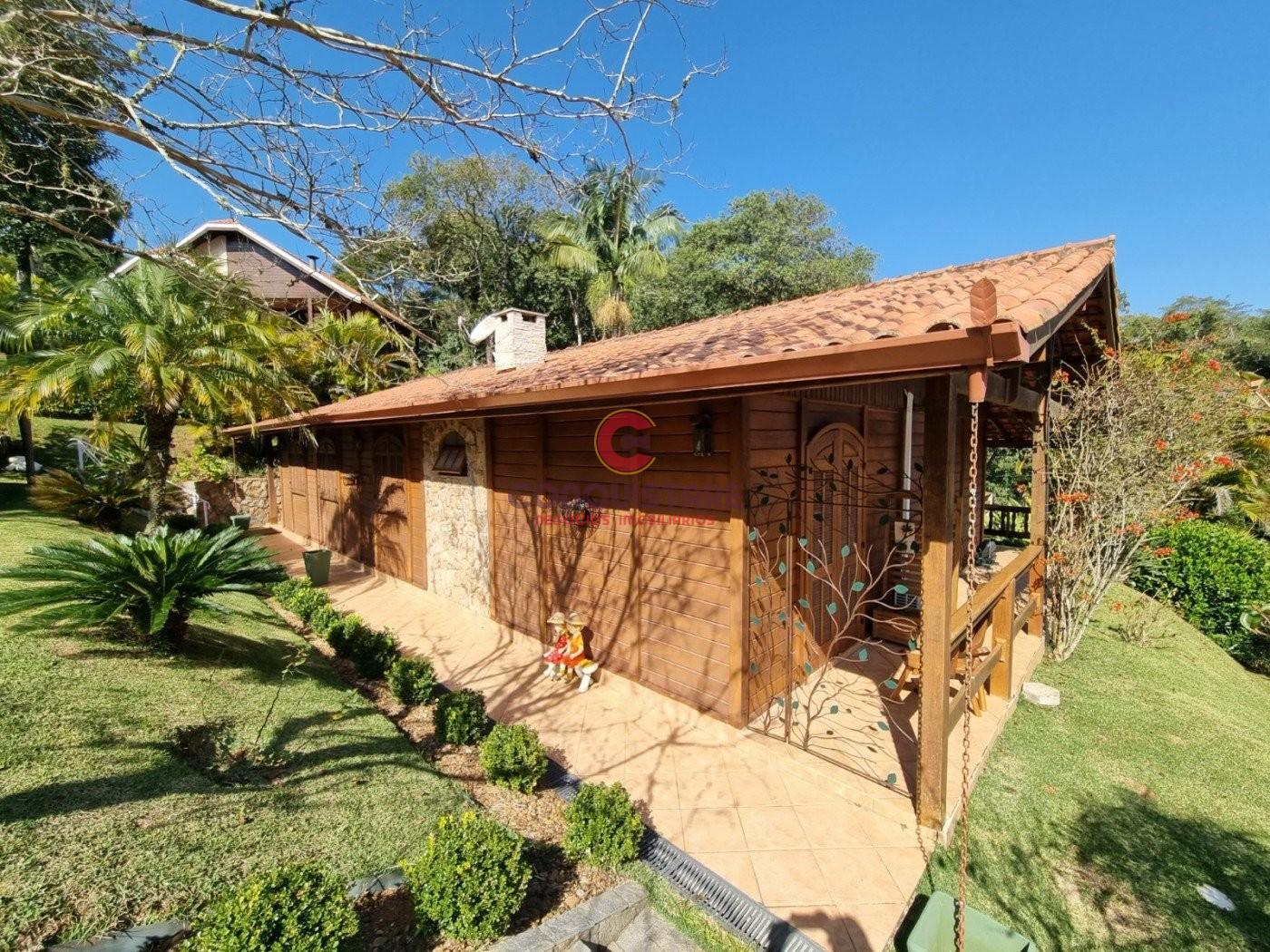 Casa para alugar com 3 quartos, 1447m² - Foto 4