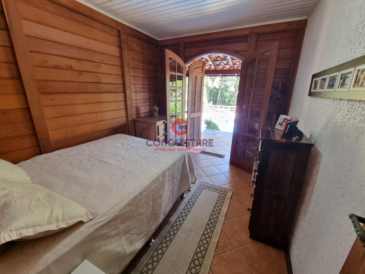Casa para alugar com 3 quartos, 1447m² - Foto 9