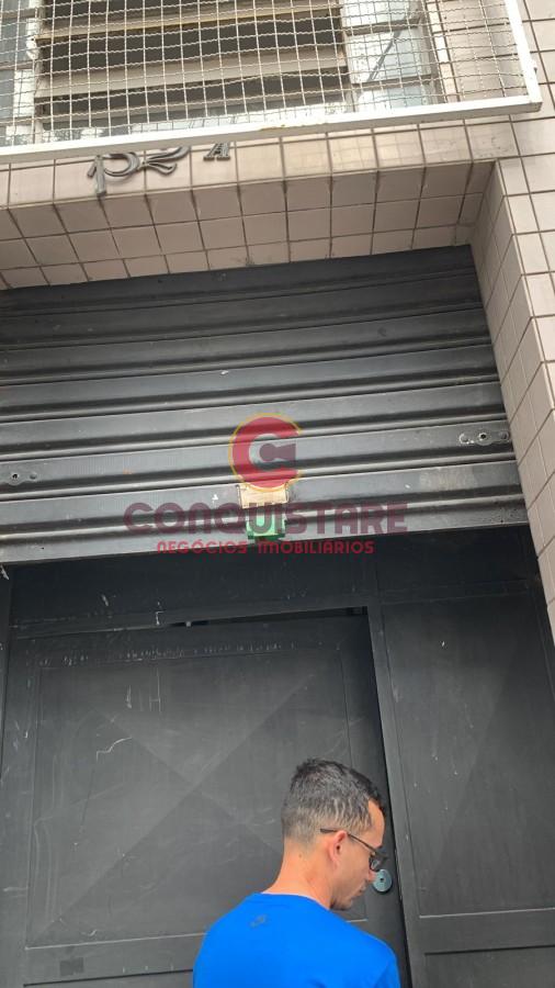 Depósito-Galpão-Armazém para alugar, 300m² - Foto 2