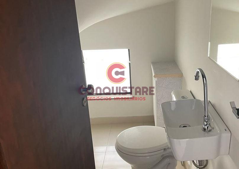 Casa para alugar com 3 quartos, 200m² - Foto 4