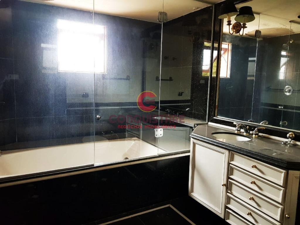 Sobrado à venda com 8 quartos, 572m² - Foto 14