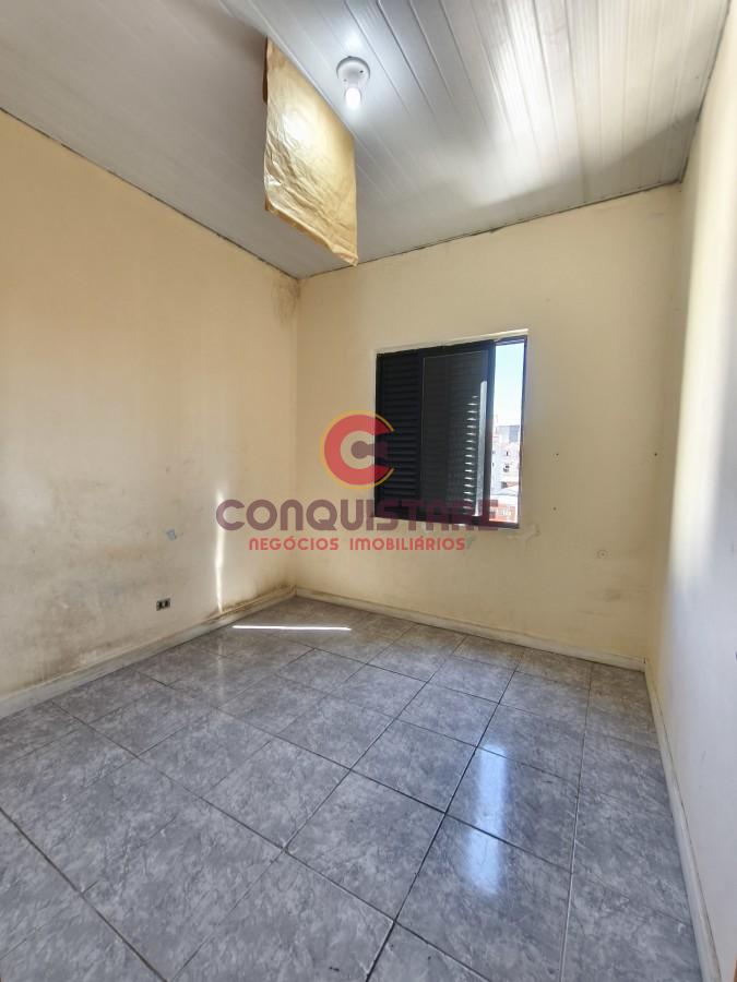 Casa para alugar com 2 quartos, 65m² - Foto 11