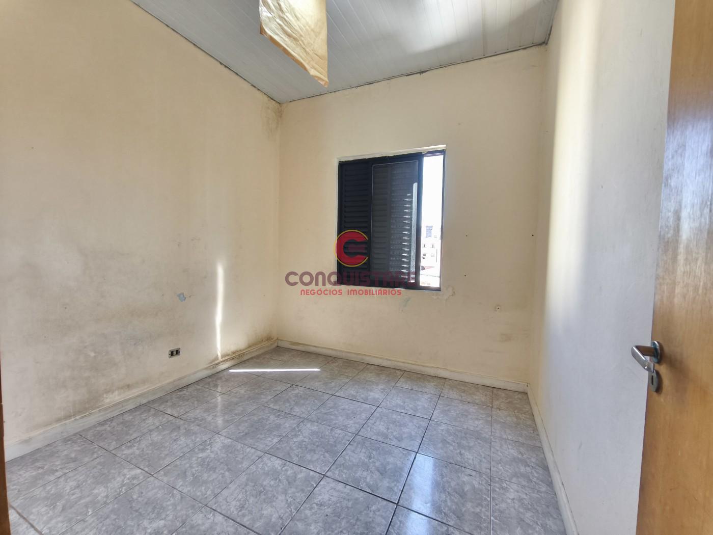Casa para alugar com 2 quartos, 65m² - Foto 12