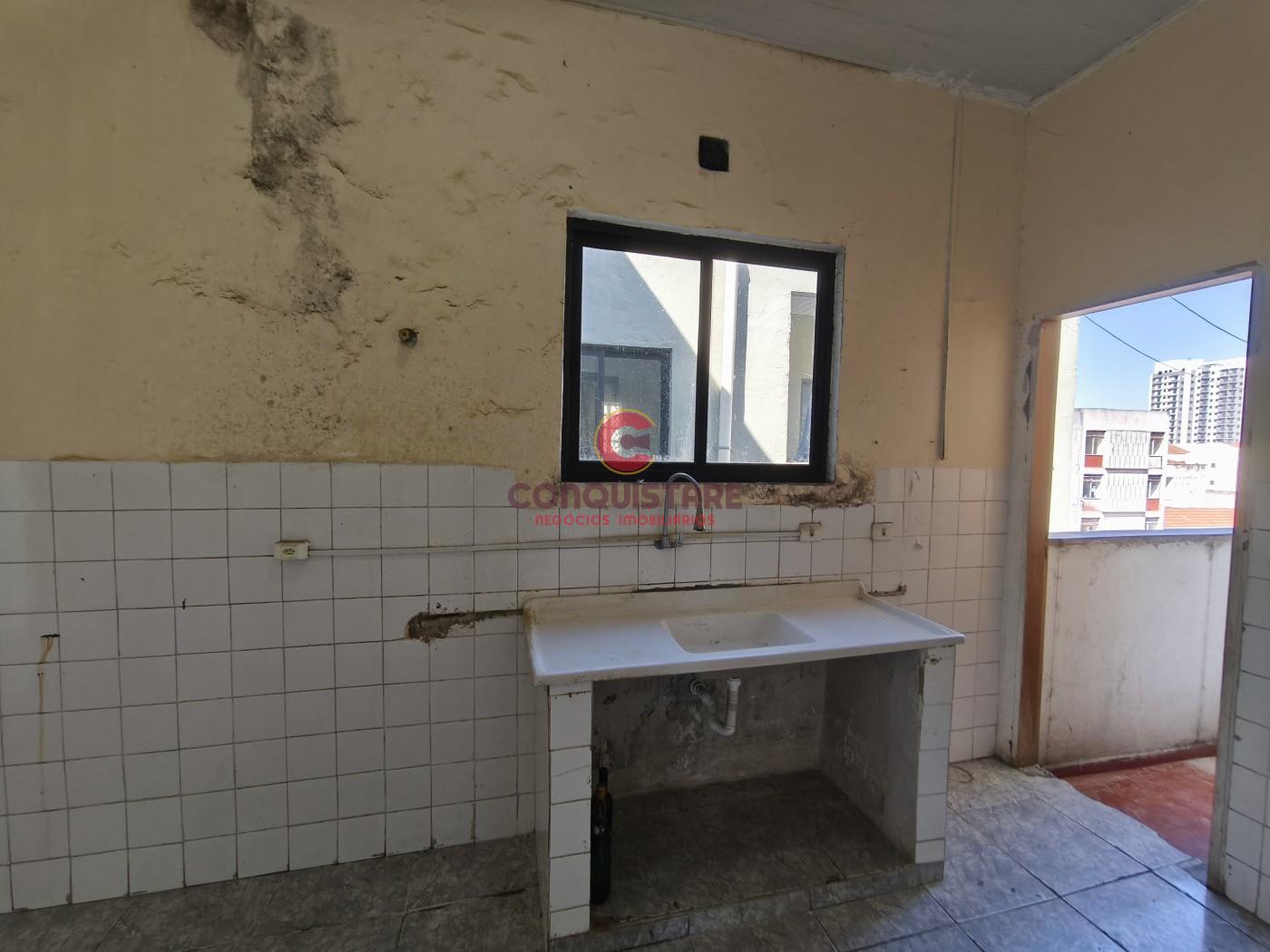 Casa para alugar com 2 quartos, 65m² - Foto 15