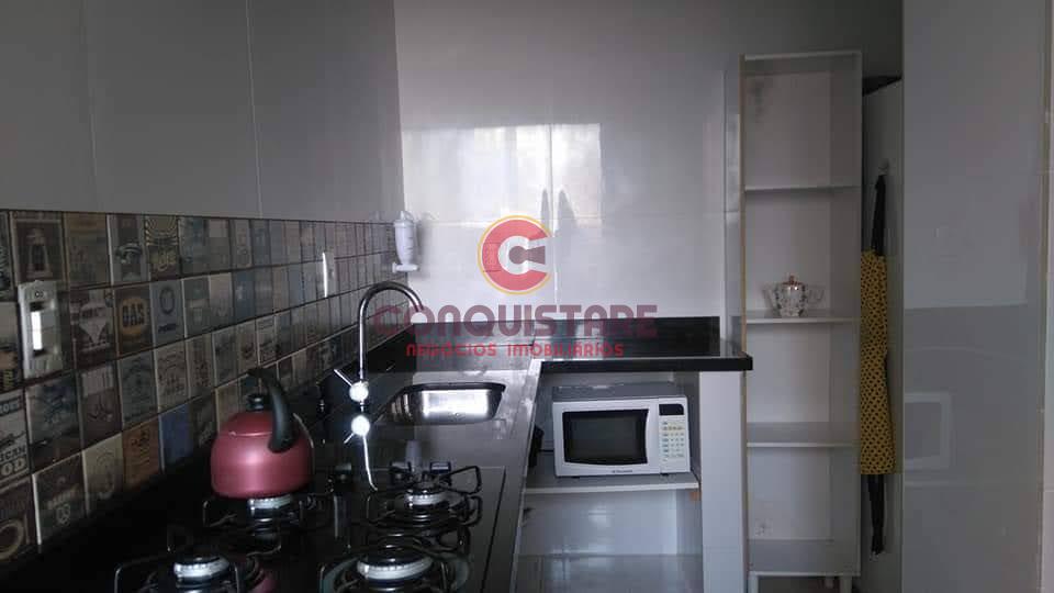 Apartamento para alugar com 2 quartos, 80m² - Foto 12