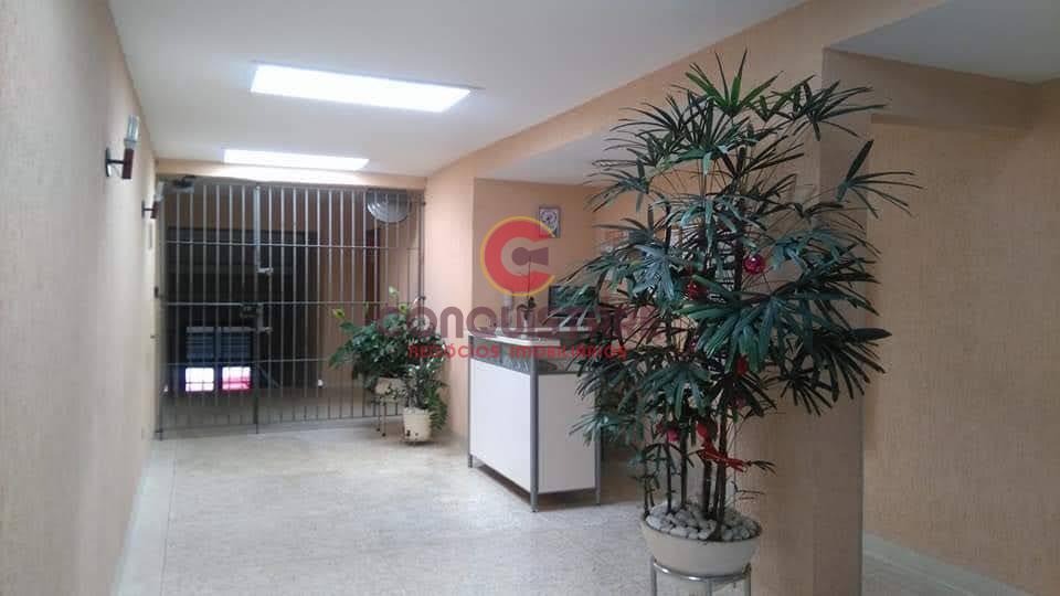 Apartamento para alugar com 2 quartos, 80m² - Foto 11