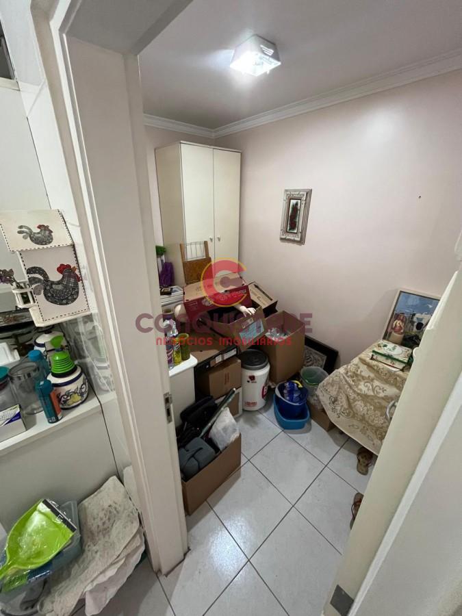 Apartamento à venda com 2 quartos, 198m² - Foto 3