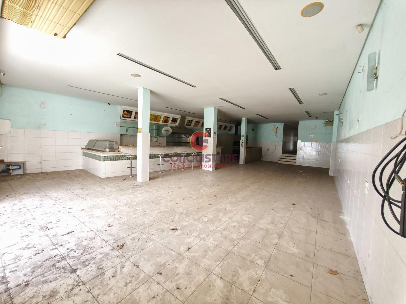 Prédio Inteiro à venda, 300m² - Foto 5