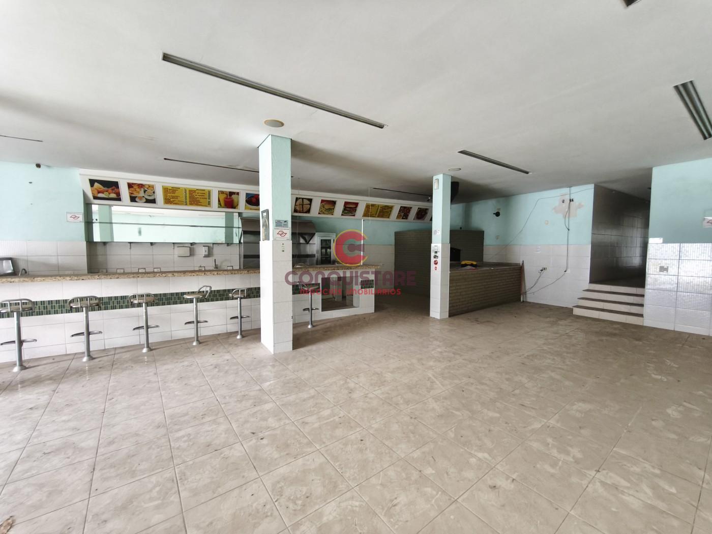 Prédio Inteiro à venda, 300m² - Foto 6