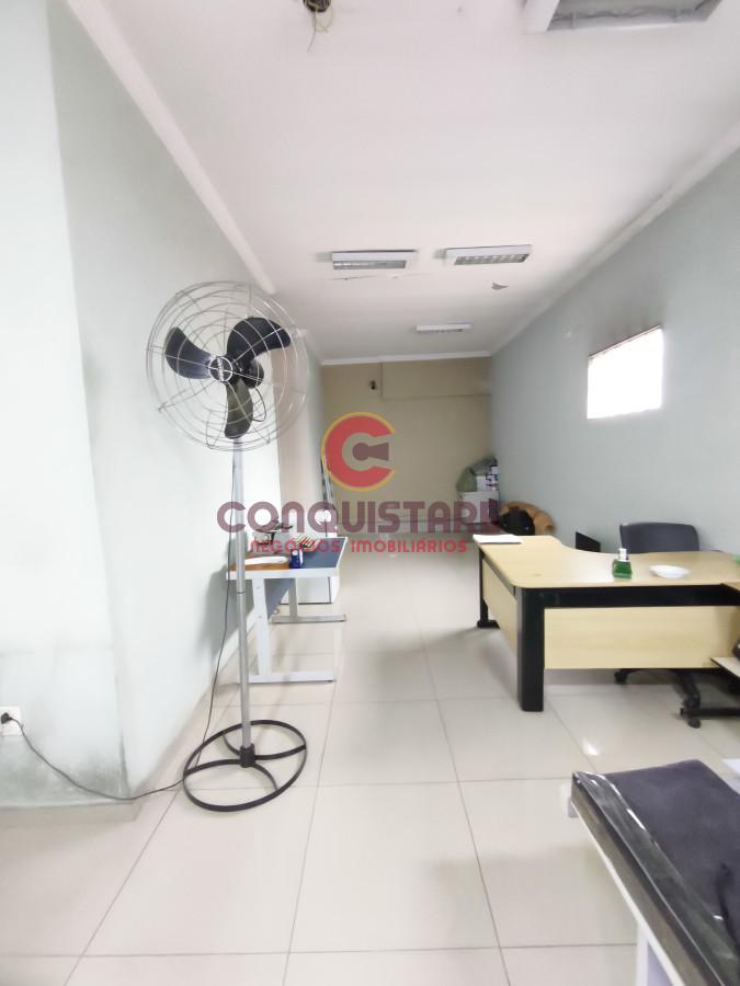 Casa, 4 quartos, 300 m² - Foto 20