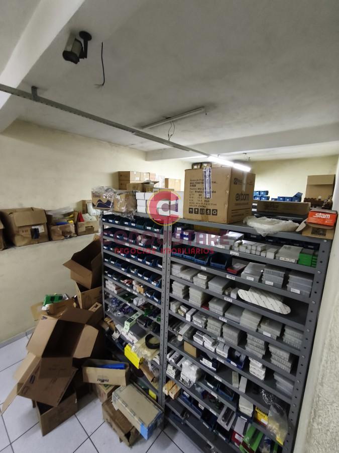 Casa, 4 quartos, 300 m² - Foto 35